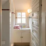 Sunbeam Family House At Seaside