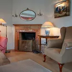 Villa Sunbeam Family House At Seaside