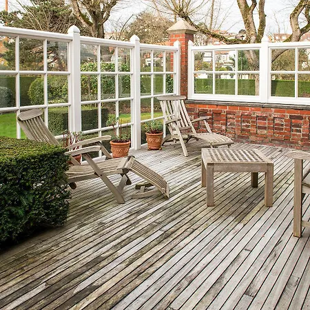 Sunbeam Family House At Seaside Knokke-Heist