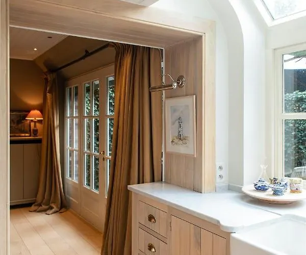 Sunbeam Family House At Seaside * Knokke-Heist