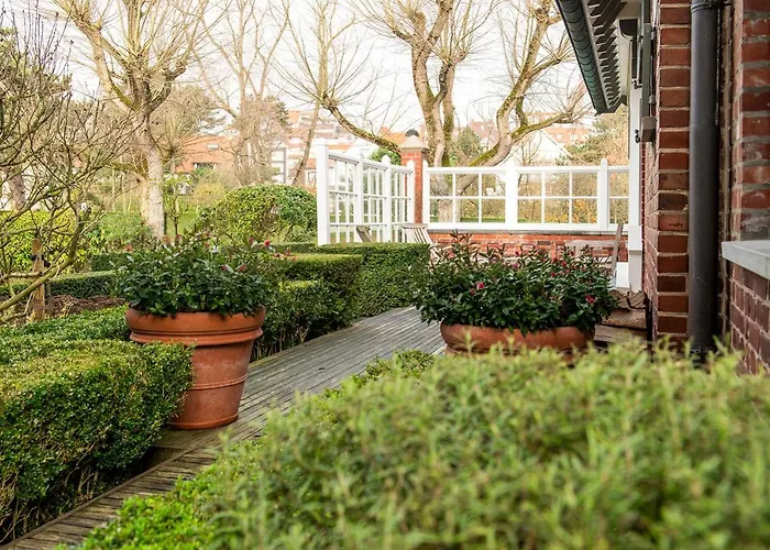 Sunbeam Family House At Seaside * Knokke-Heist